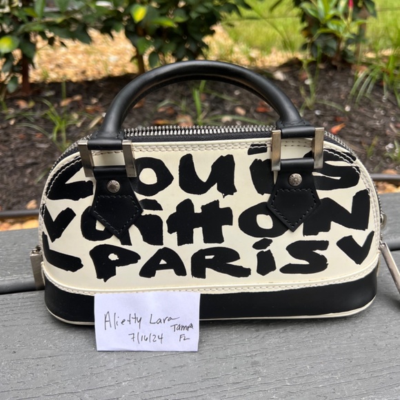 Louis Vuitton Graffiti Alma - Picture 5 of 14